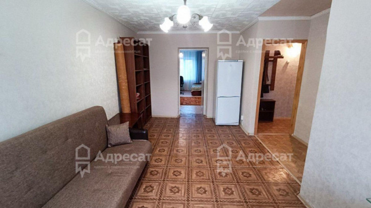 2-комн квартира ул. 64-й Армии,  д.121