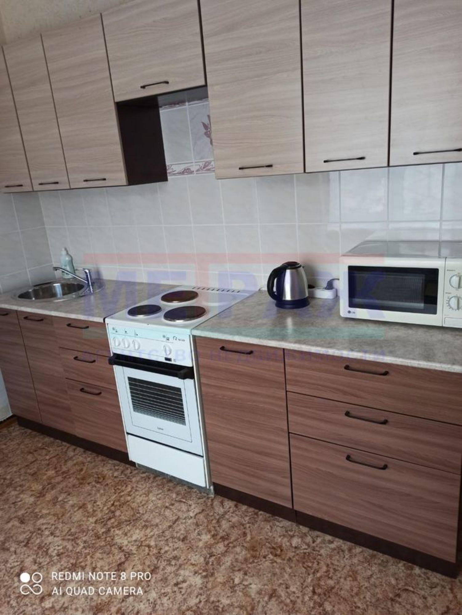 Сдать квартиру за 23 000 рублей на ул. Тюленина,15/1