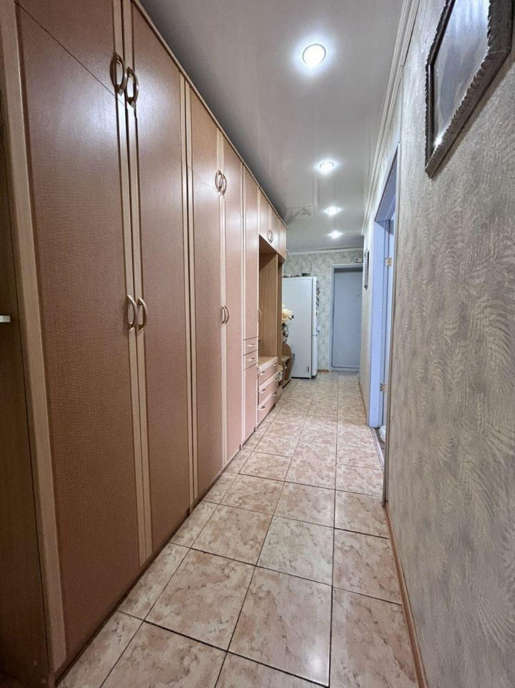 3-комн квартира Тархова ул, 26