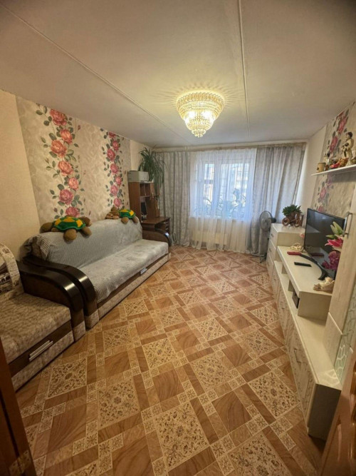 Продажа 2-комн квартиры Петрищева ул, 14
