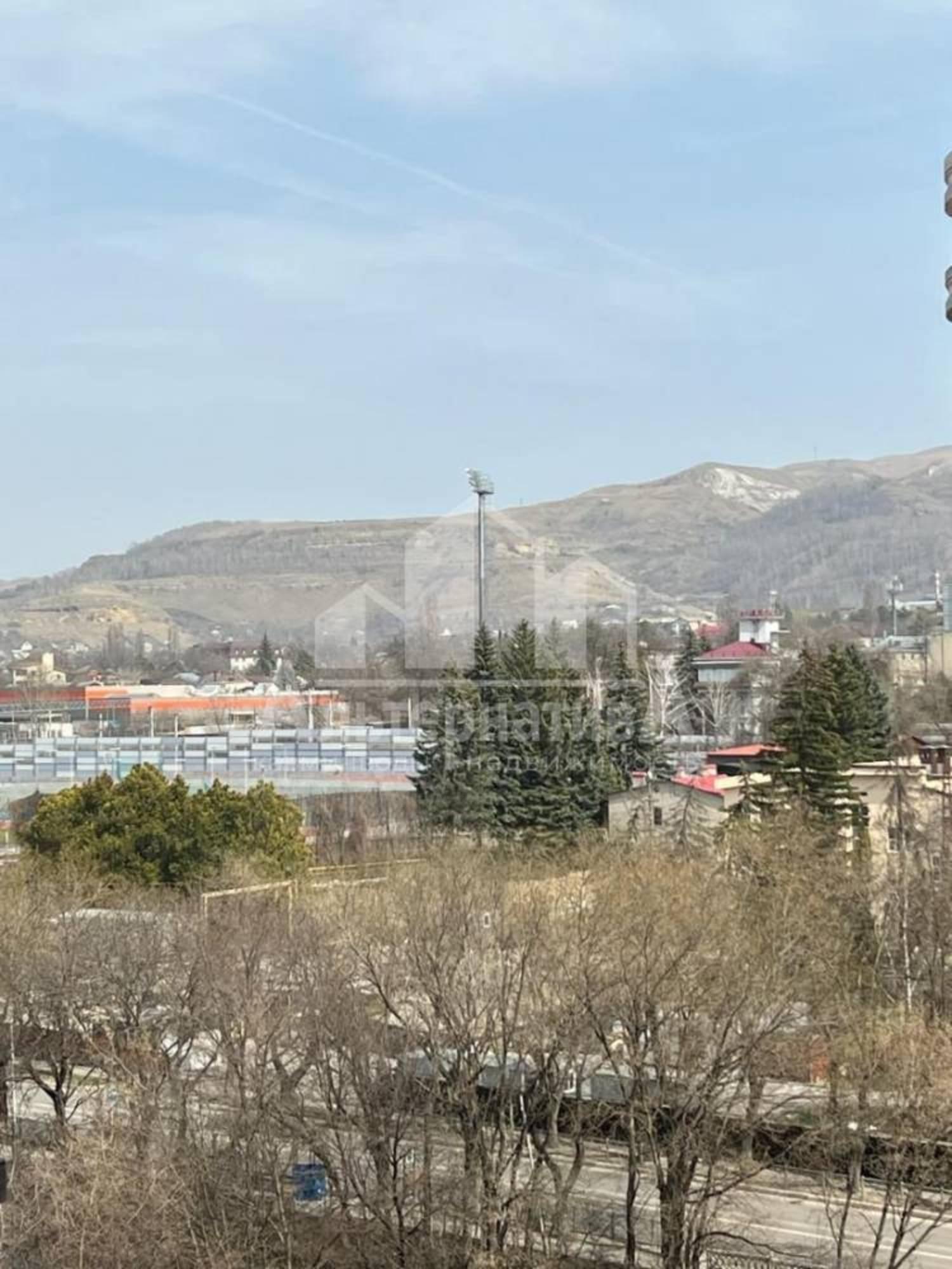 Купить квартиру за 29 500 000 рублей на Победы пр-т.