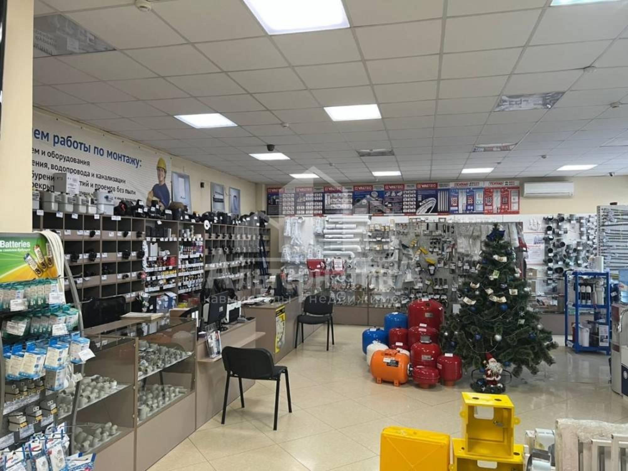 Купить помещение свободного назначения за 30 000 000 рублей на Этокская ул.