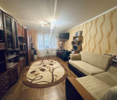 2-комн, 60кв м, этаж 1/2 Брянская улица