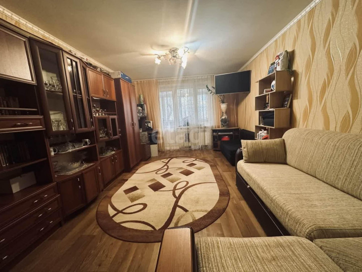 2-комн квартира Брянская улица