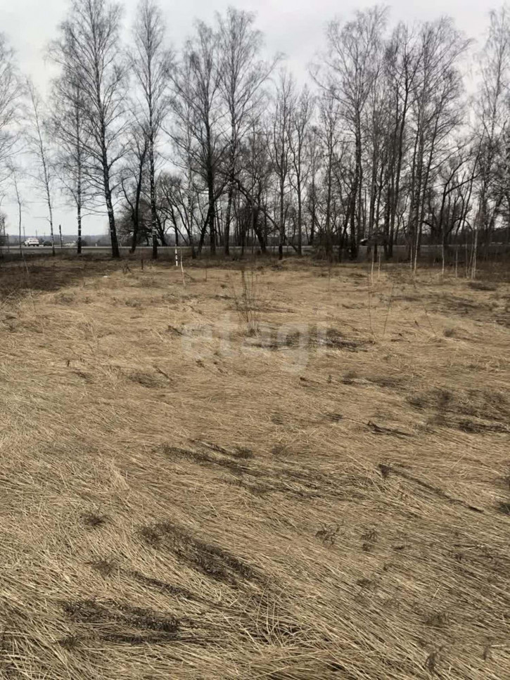 Земельный участок