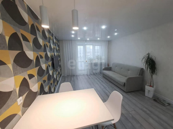 2-комн квартира улица Чернышевского, 108ак2