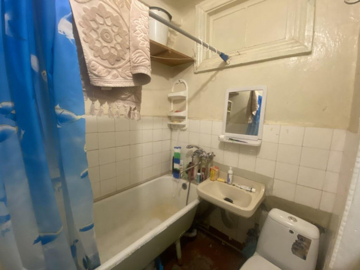 2-комн квартира Пожарского ул, 22