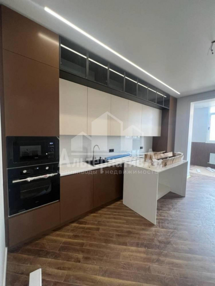 2-комн квартира Победы пр-т.