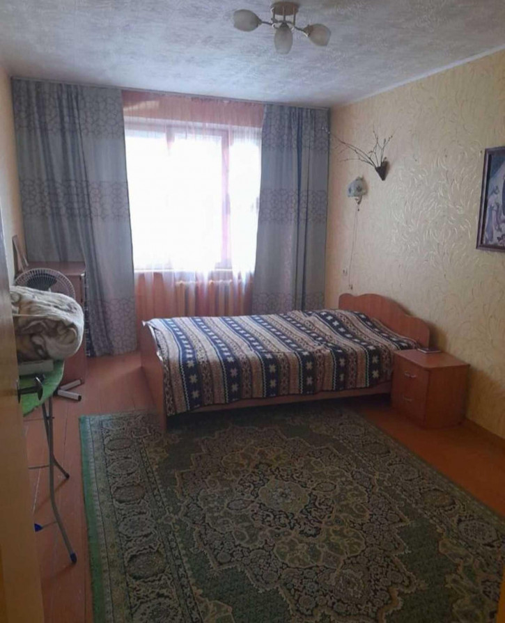3-комн квартира Мечтателей, 50
