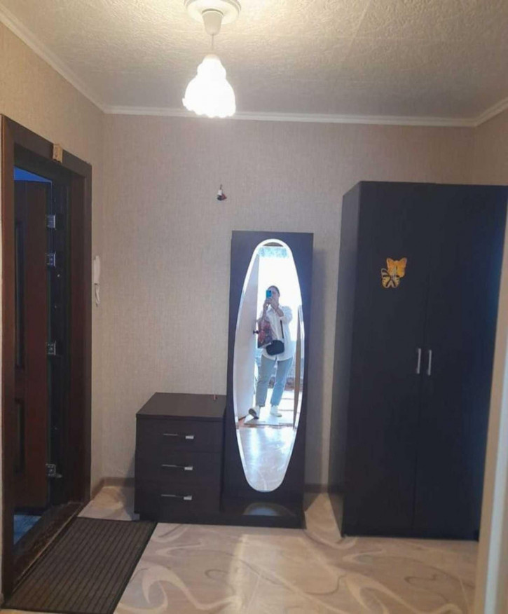 3-комн квартира Мечтателей, 50