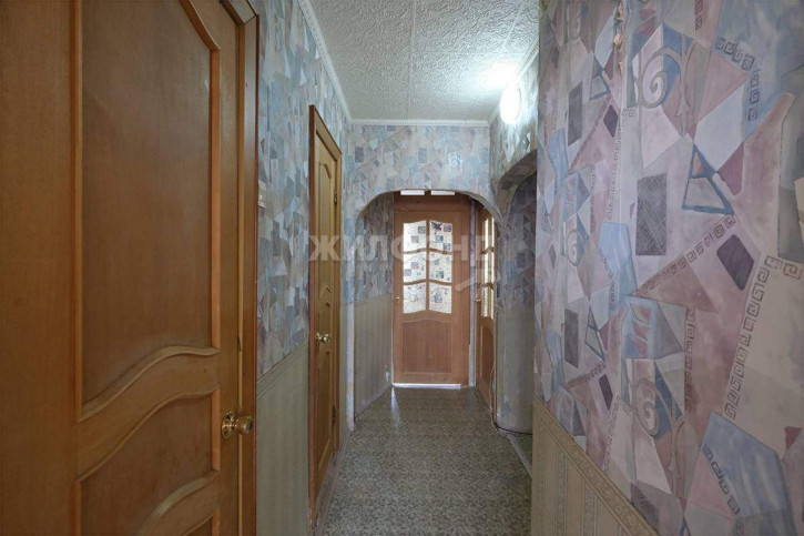 3-комн квартира Есенина улица, д.8/1
