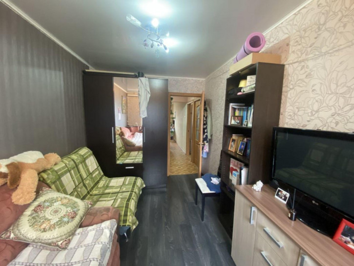 3-комн квартира Юбилейный мкр, 7