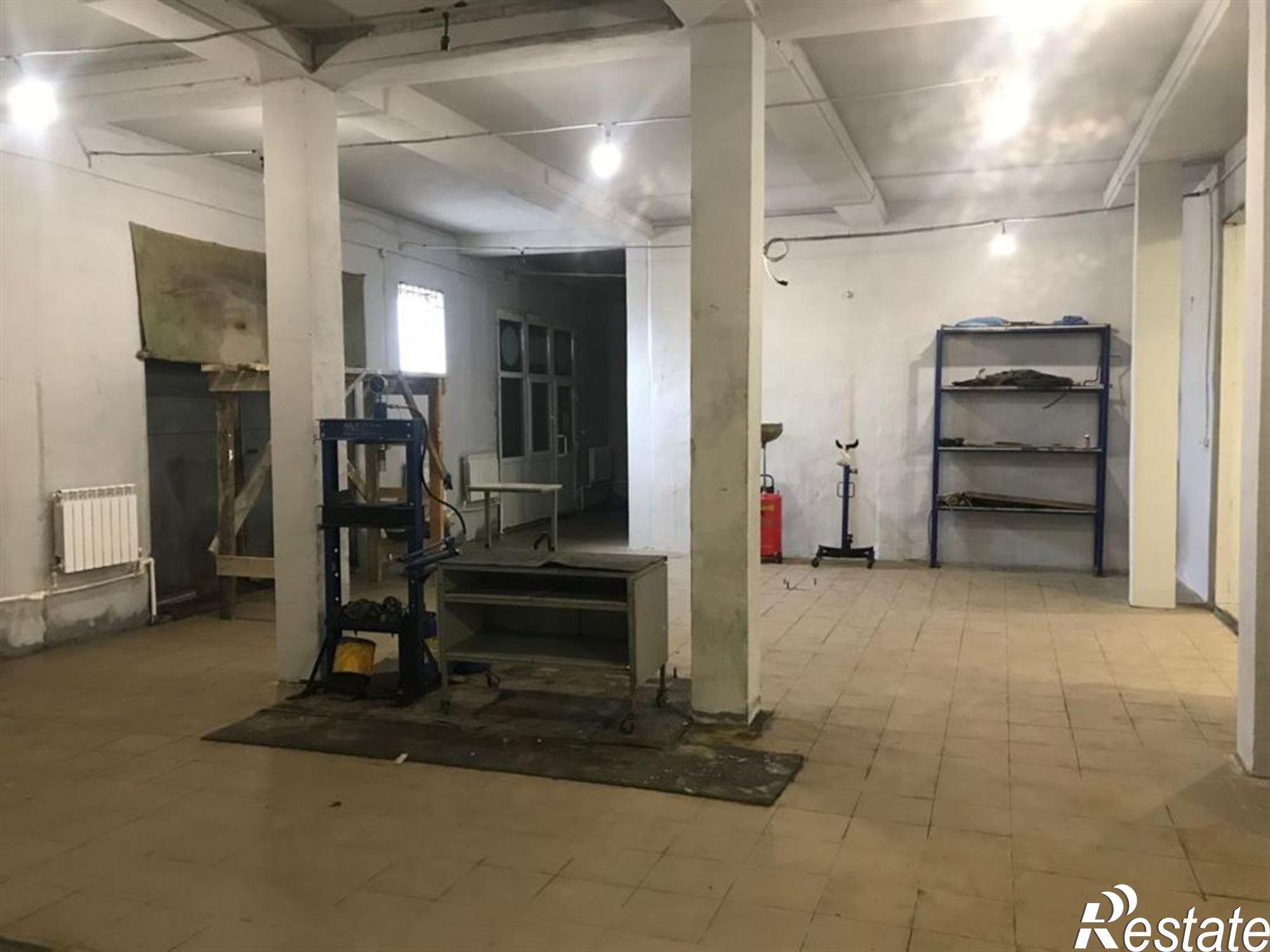 Сдать складское помещение за 95 000 рублей на ул Елизаровых, д. 97/10