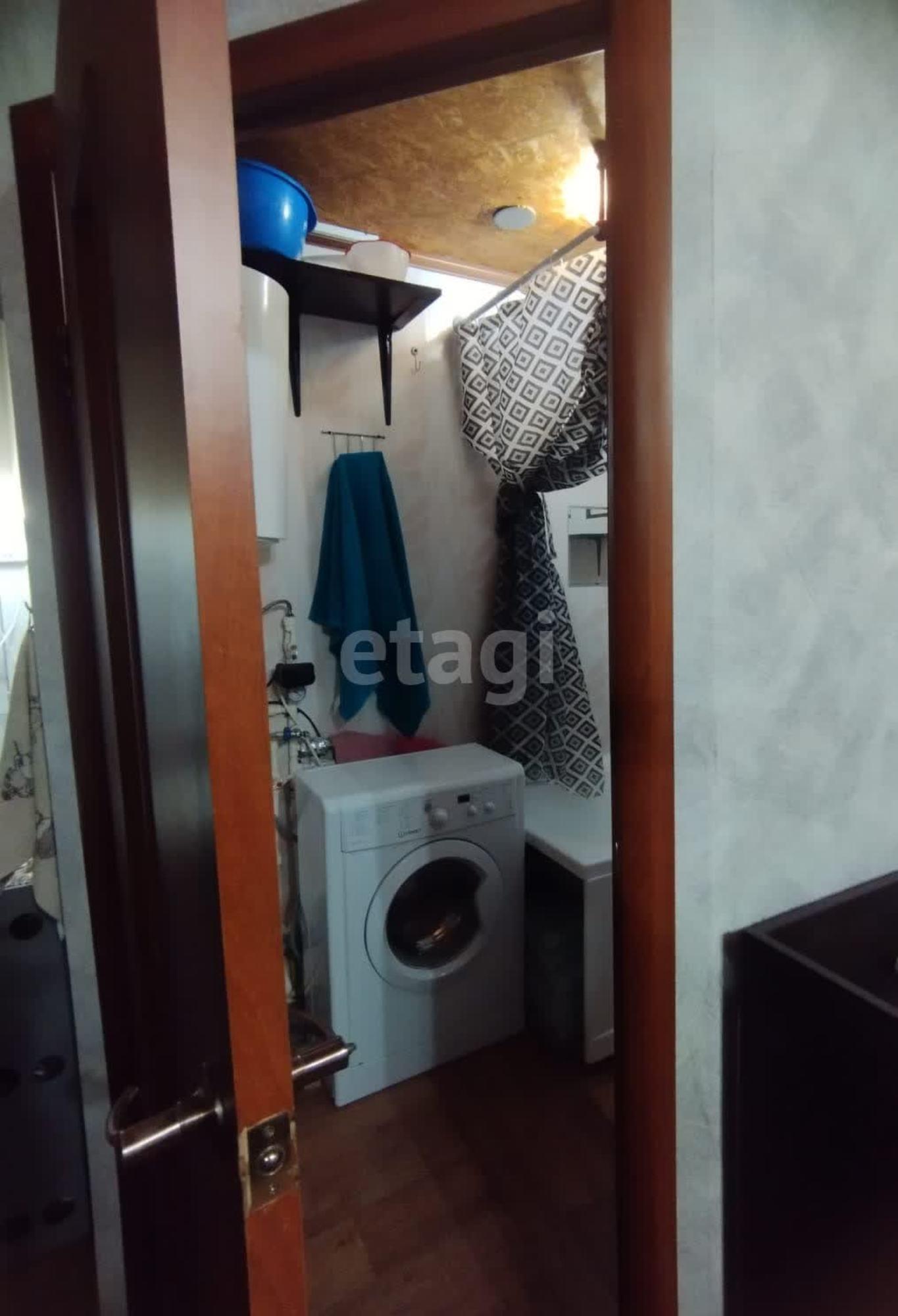 Купить дачу, дом, коттедж за 3 000 000 рублей на Земляничная, 186б