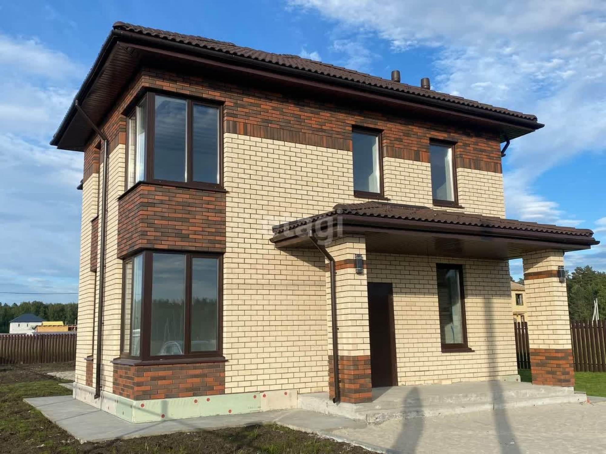 Купить дачу, дом, коттедж за 20 500 000 рублей на Падерина