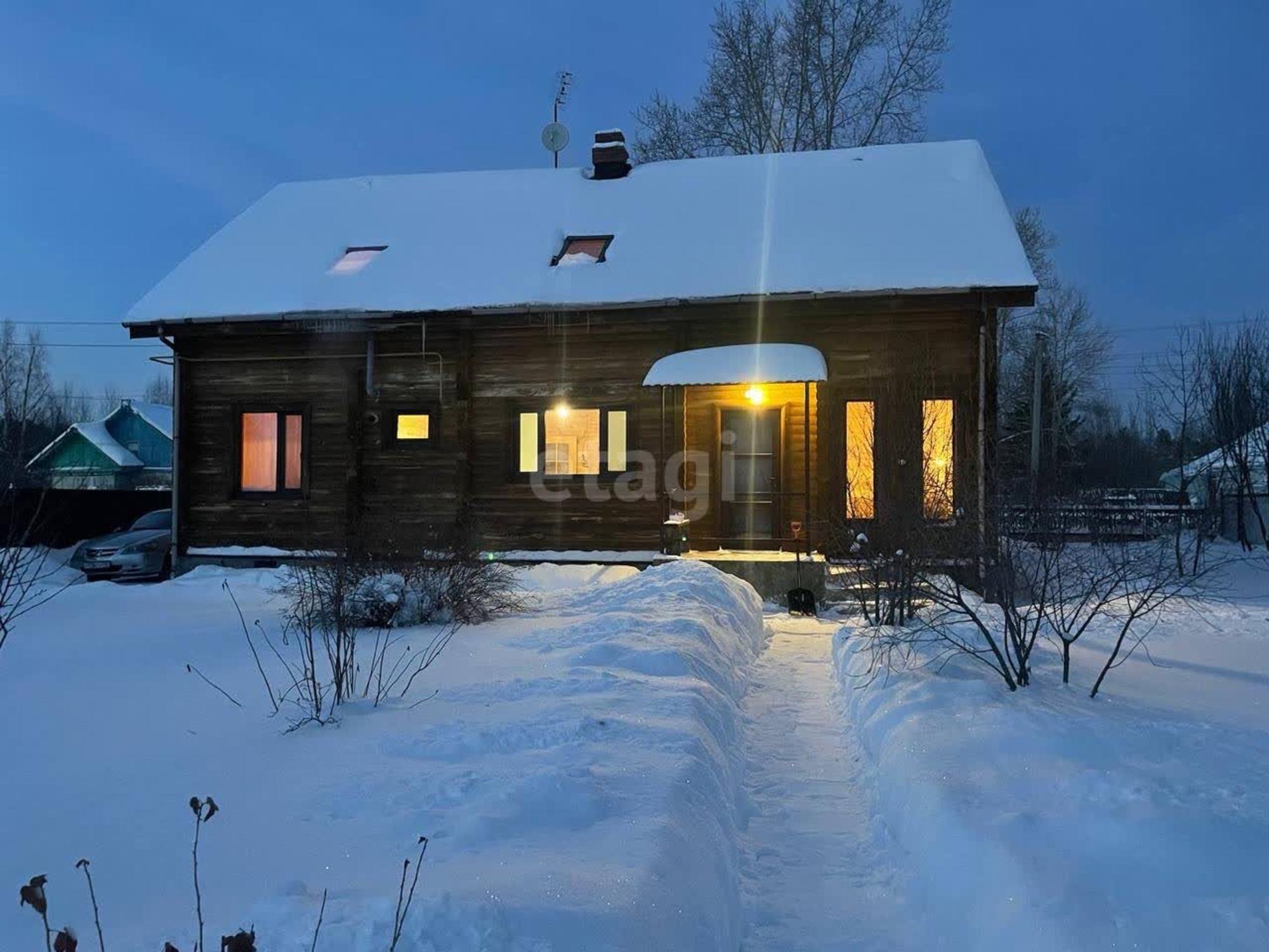 Купить дачу, дом, коттедж за 5 950 000 рублей на Сиреневый пер., 5