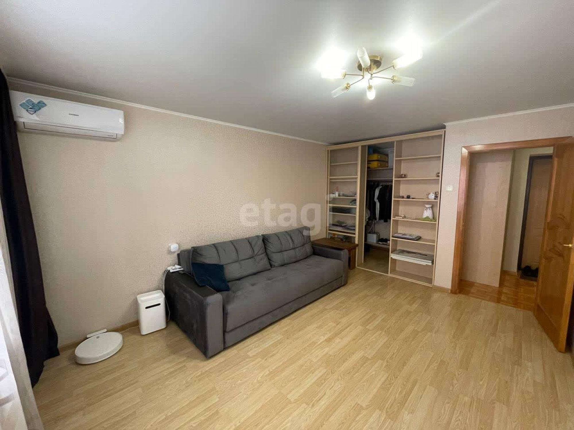 Купить квартиру за 4 540 000 рублей на Елизарова, 8