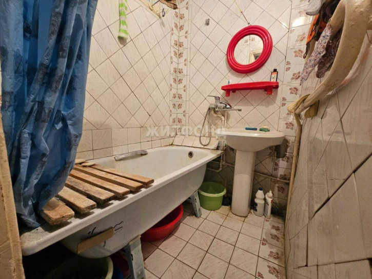 2-комн квартира Однобокова улица, д.12