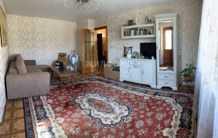 3-комн квартира Бориса Богаткова улица, д.251