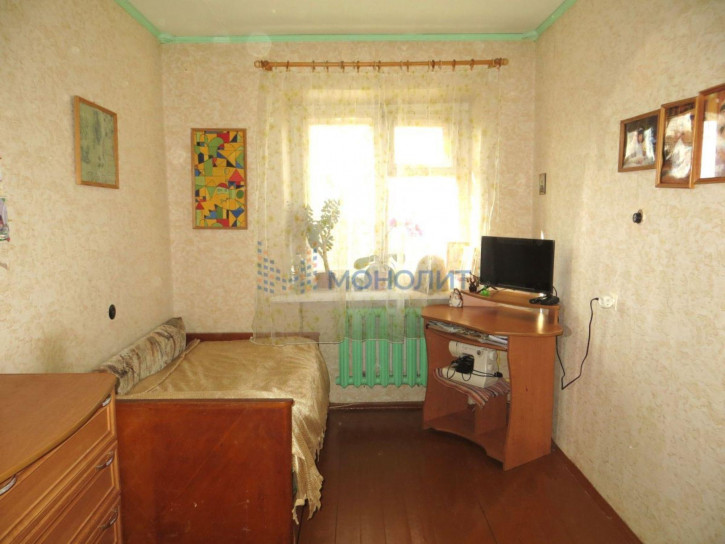 3-комн квартира Чаадаева ул, 40