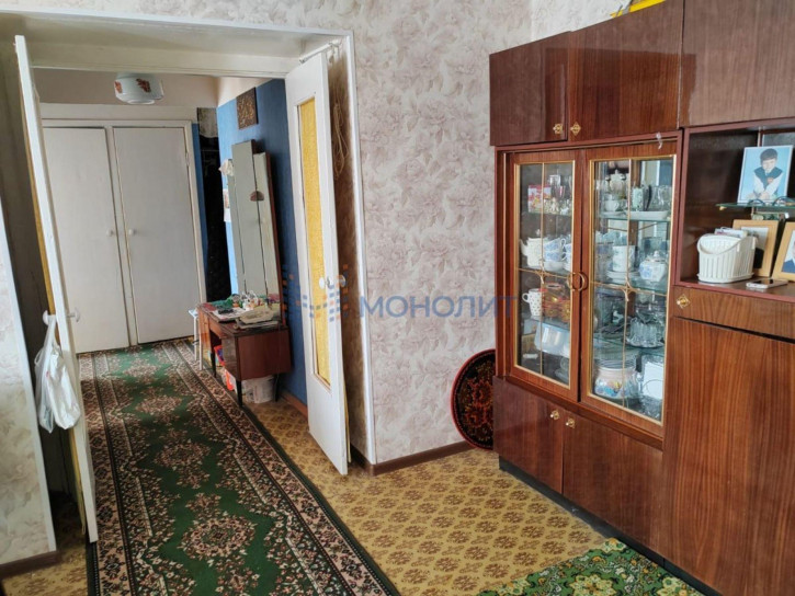 4-комн квартира Угарова ул, 11