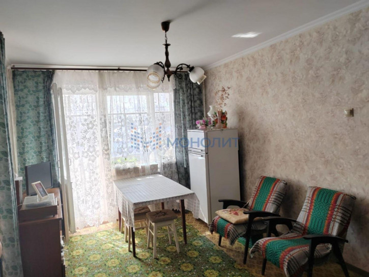 4-комн квартира Угарова ул, 11