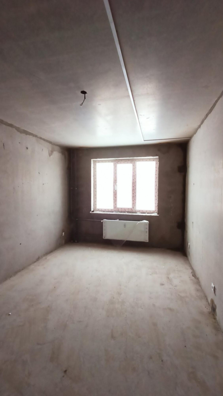 2-комн квартира улица Юркина, 8