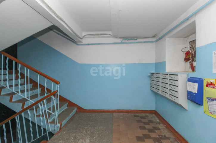 3-комн квартира Нефтебаза, 3