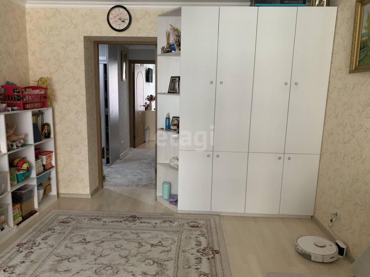 2-комн квартира Эрвье, 28/3