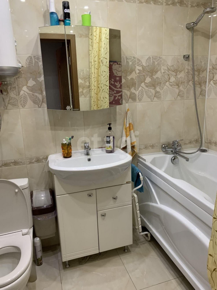 2-комн квартира Эрвье, 28/3