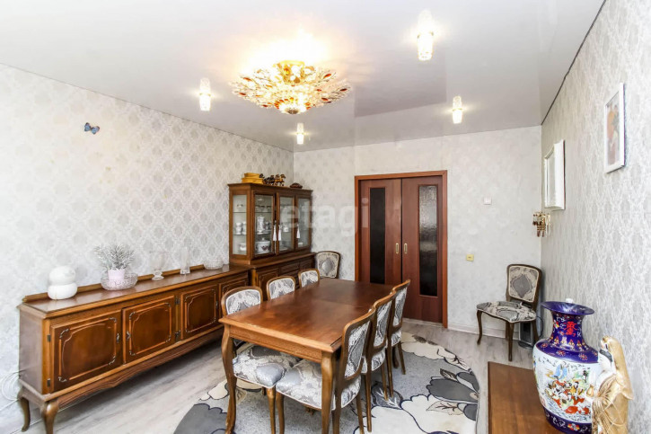 3-комн квартира Щербакова, 86А