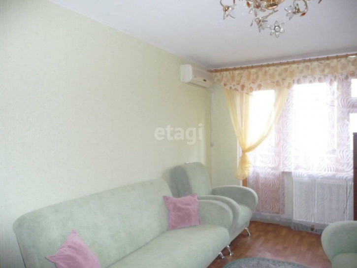 2-комн квартира Профсоюзная, 70