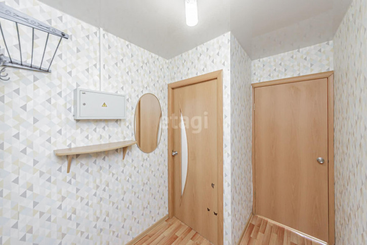 1-комн квартира Пермякова, 81