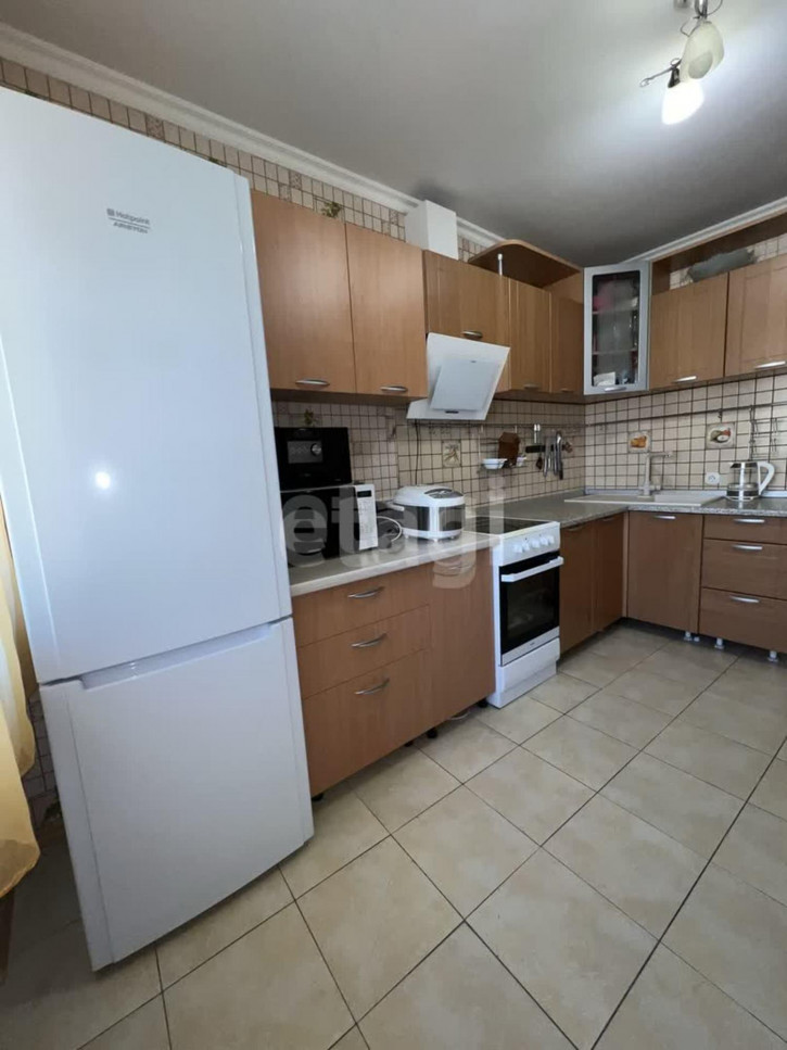 3-комн квартира Мира, 28