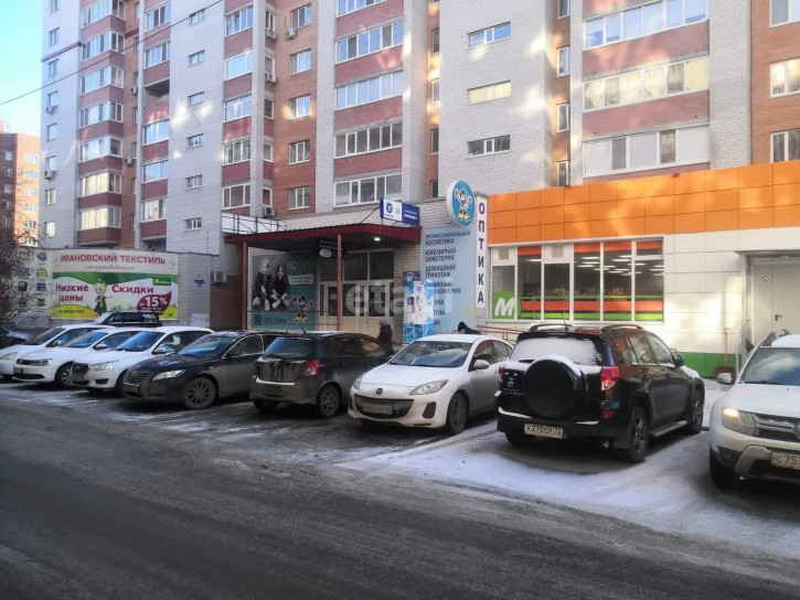 Торговое помещение Заречный проезд 6к.2