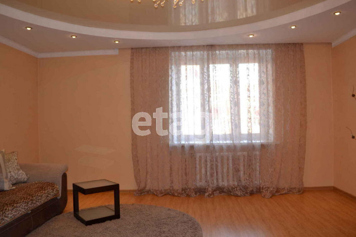3-комн квартира Циолковского, 7