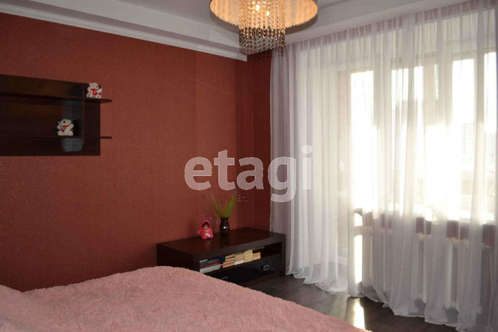3-комн квартира Циолковского, 7
