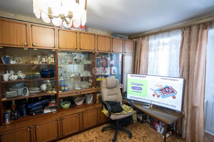 3-комн квартира Малиновского, 2
