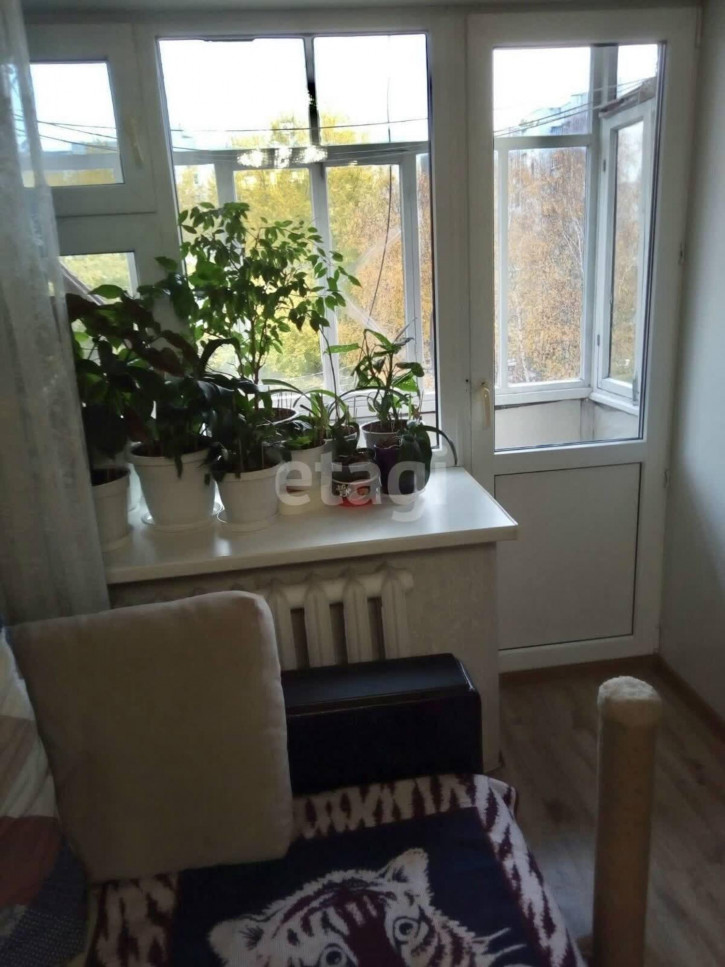 2-комн квартира Индустриальная, 49