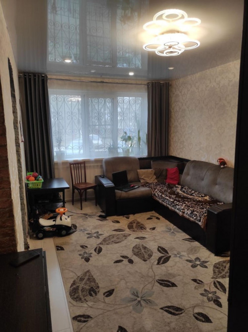 Продажа 3-комн квартиры Циолковского пр-кт, 40