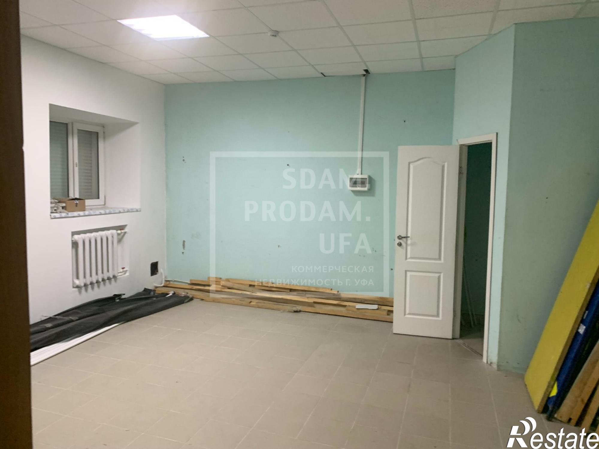 Сдать торговое помещение за 60 000 рублей на Кирова улица, д.107