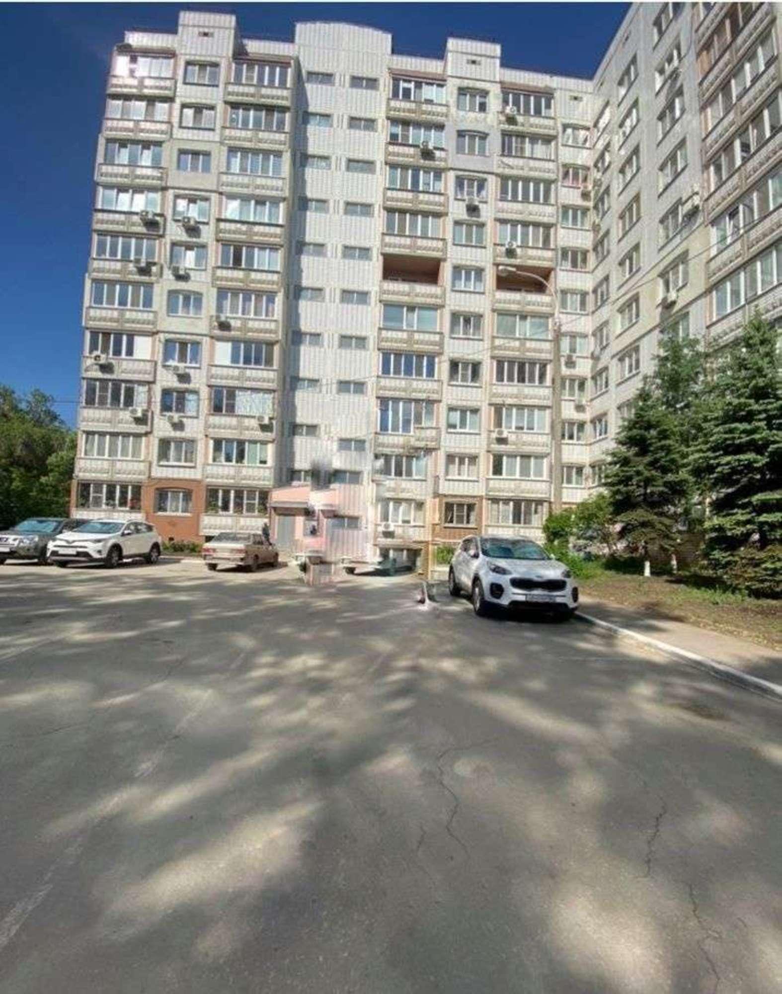 Сдать квартиру за 22 000 рублей на Мориса Тореза улица, 79