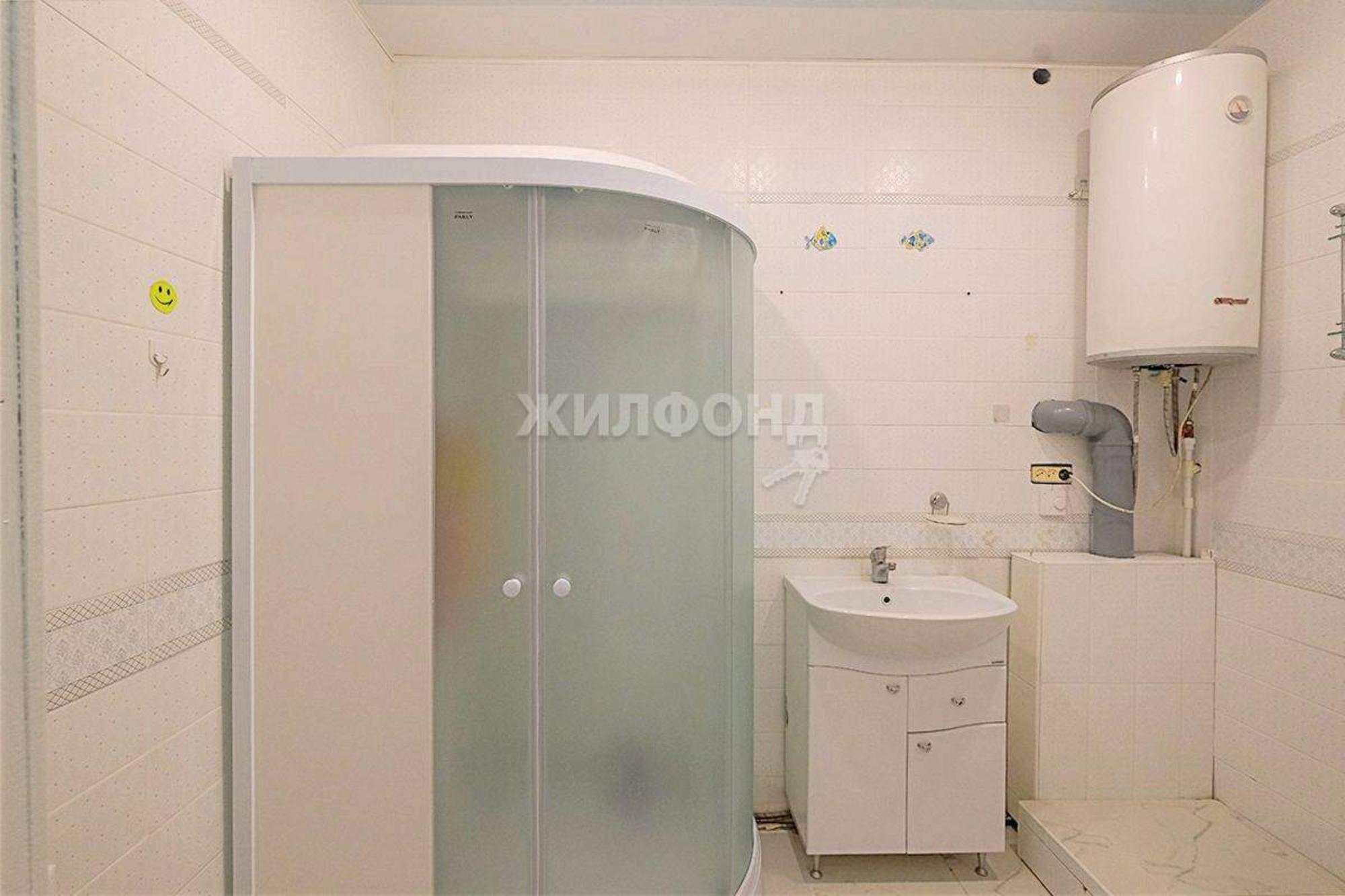 Купить дачу, дом, коттедж за 10 700 000 рублей на Прокопьевская улица