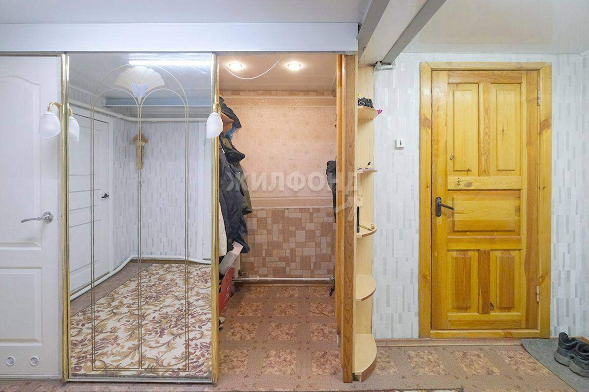 Купить дачу, дом, коттедж за 10 700 000 рублей на Прокопьевская улица