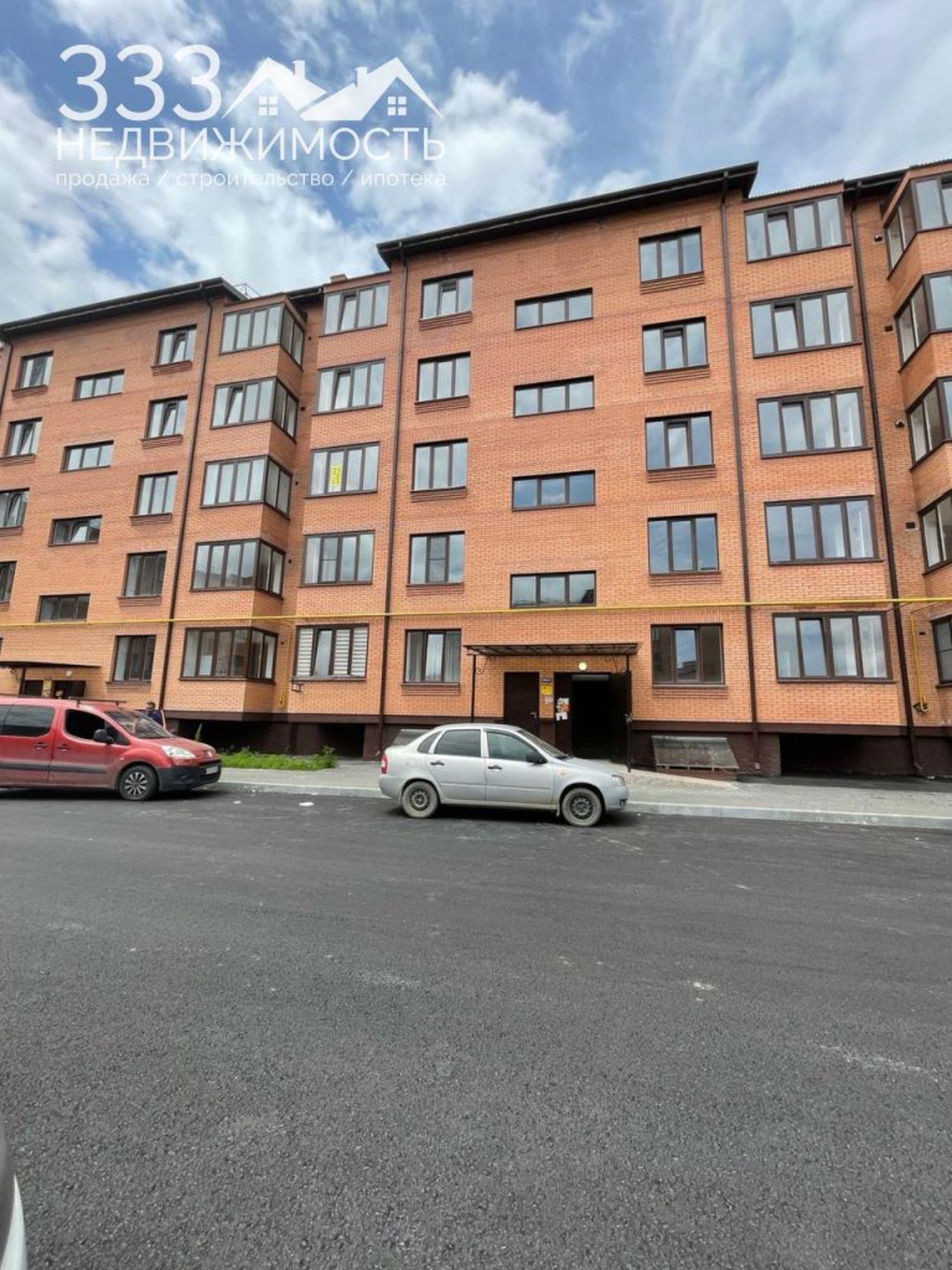 Купить квартиру за 4 450 000 рублей на Курсантов Кировцев ул