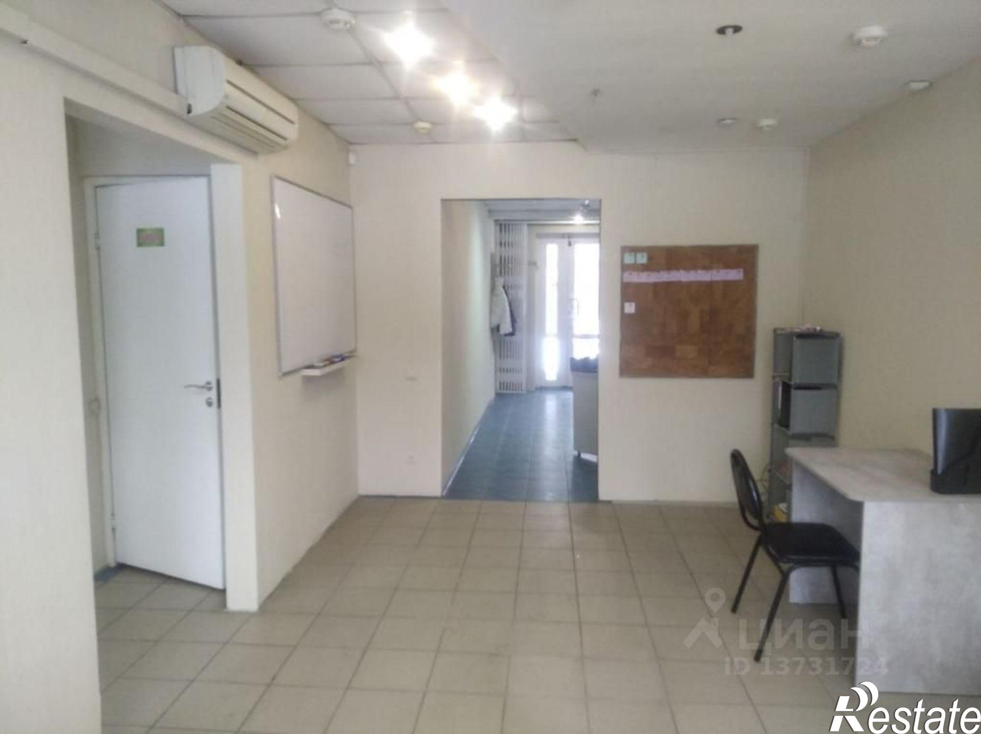 Сдать офис, помещение под офис за 39 624 рублей на Октябрьский пр-кт, 13