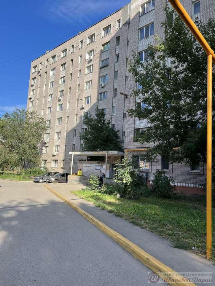 2-комн квартира Каховская улица, 4