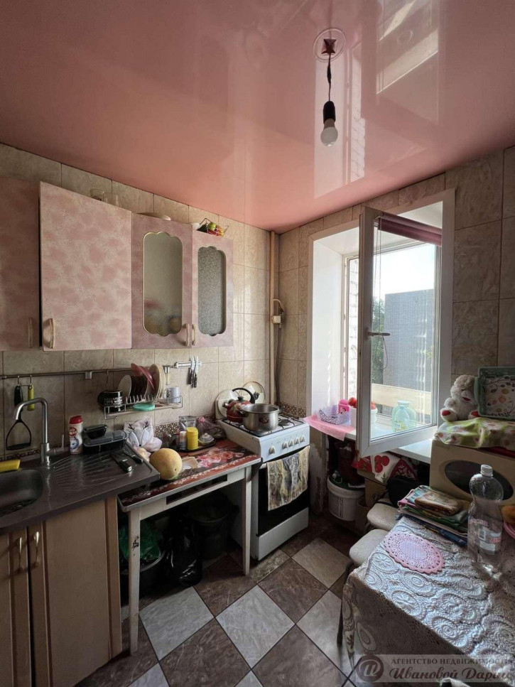 2-комн квартира Каховская улица, 4