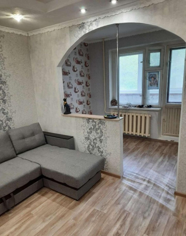 2-комн квартира Товарная улица, 17в