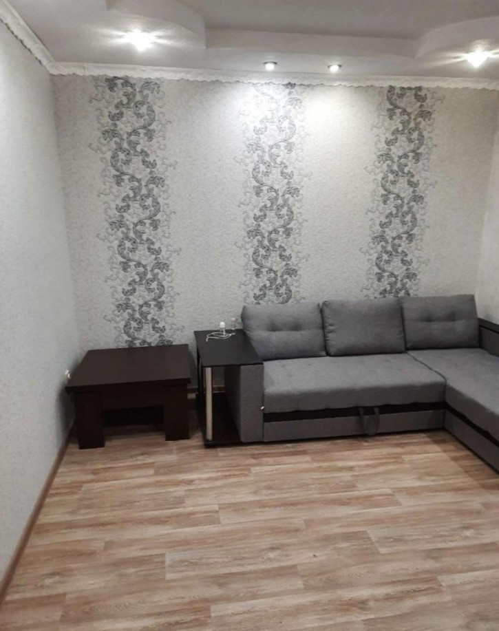 2-комн квартира Товарная улица, 17в